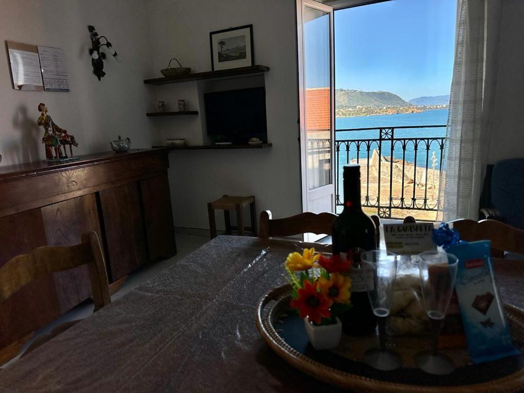 Molo Sea View Apartment Cefalu Luaran gambar