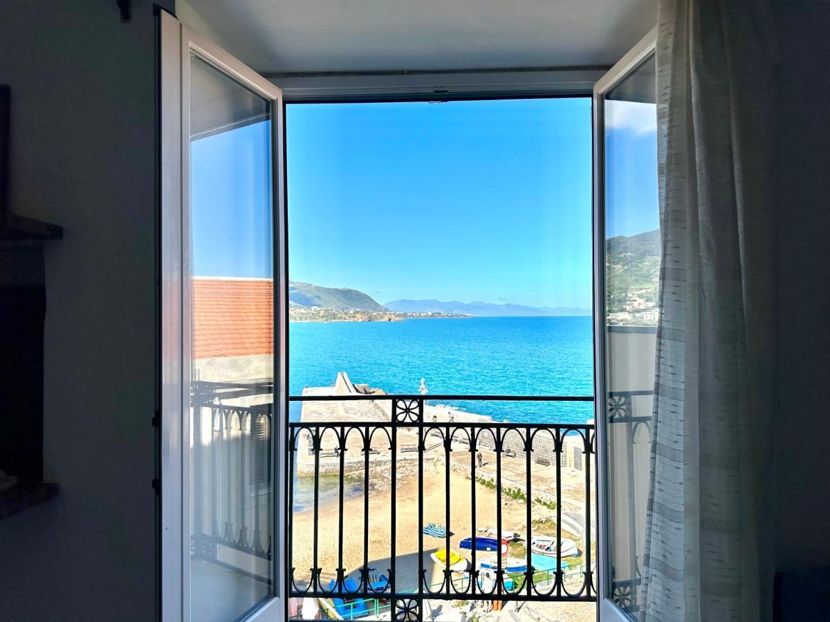 Molo Sea View Apartment Cefalu Luaran gambar