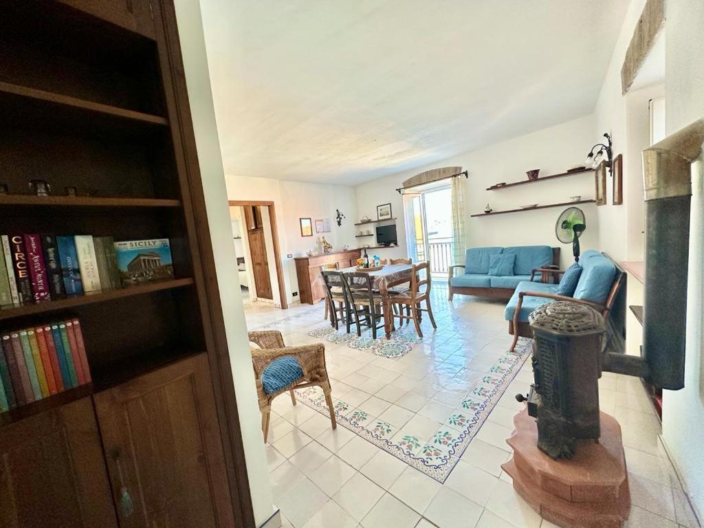 Molo Sea View Apartment Cefalu Luaran gambar